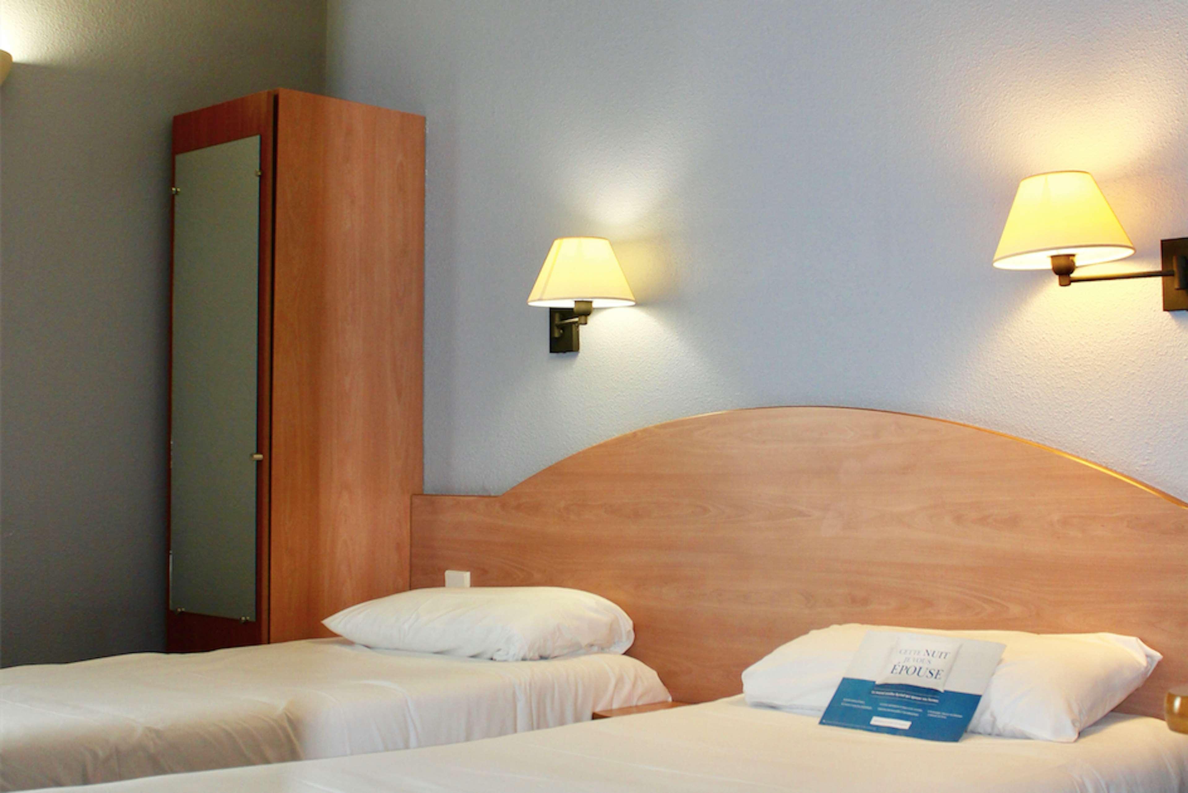 Kyriad Bourges Sud Ngoại thất bức ảnh