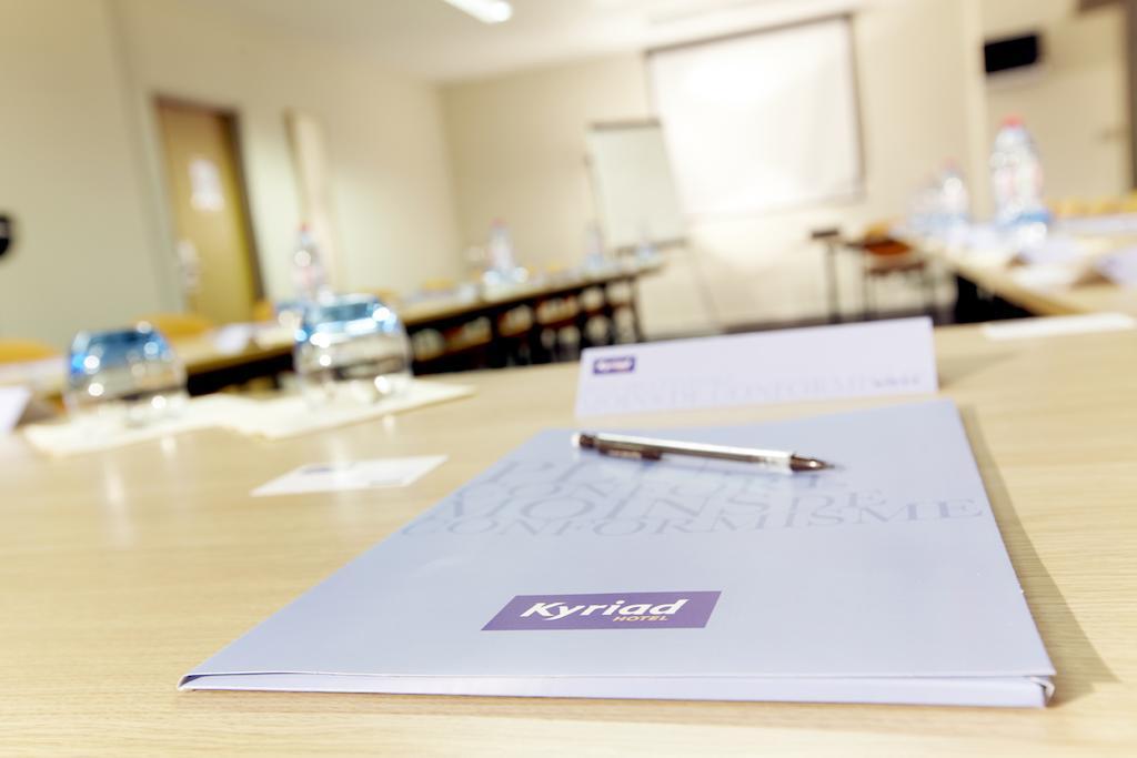 Kyriad Bourges Sud Ngoại thất bức ảnh